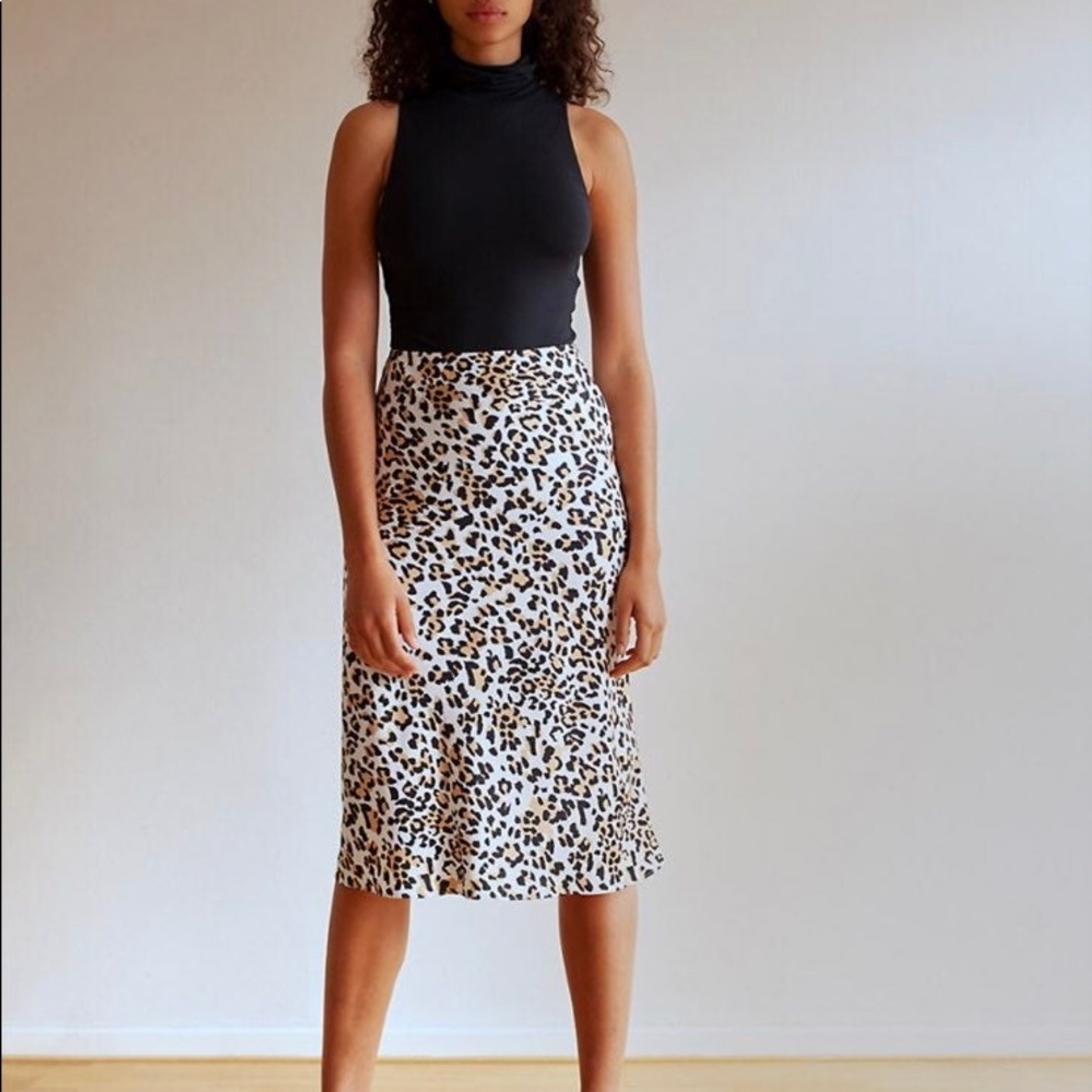 Aritzia Babaton Leopard Print Slip Midi Skirt